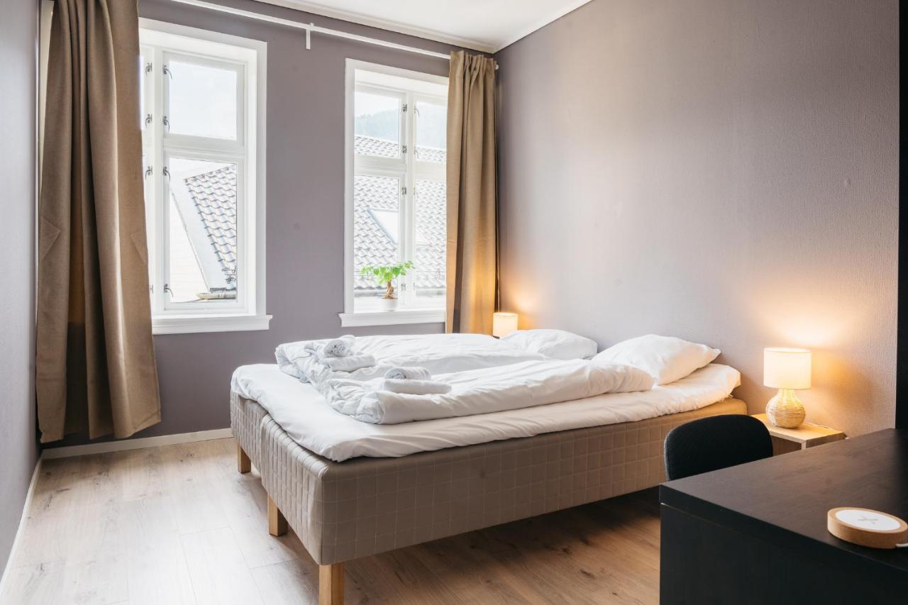 S54 - Private Rooms In The City Center Bergen Extérieur photo